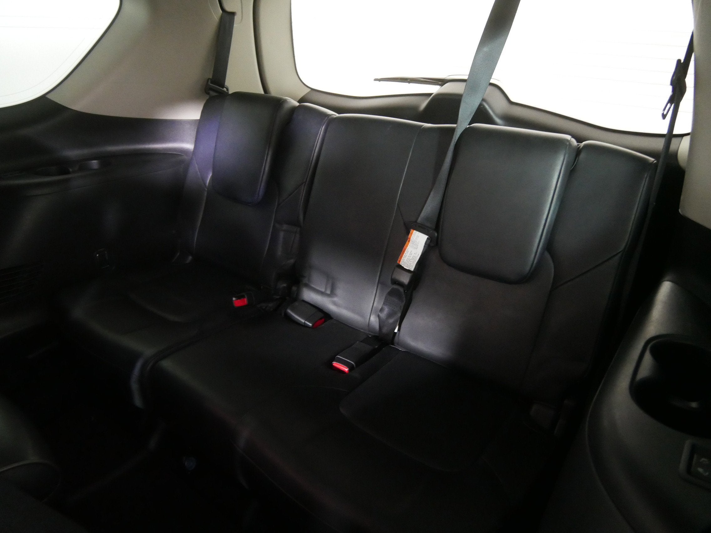 2022 INFINITI QX80 LUXE