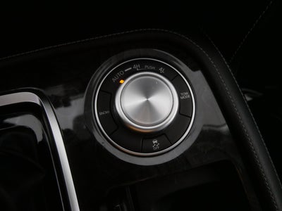 2022 INFINITI QX80 LUXE