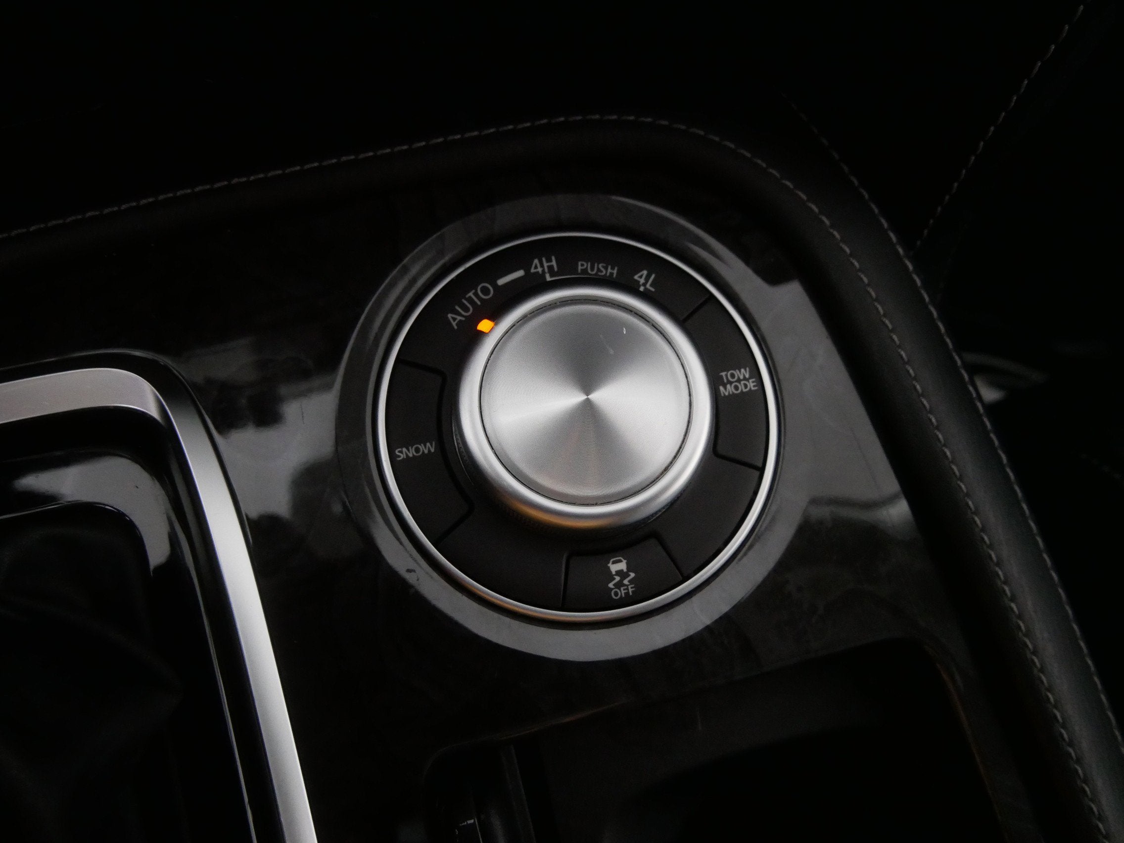 2022 INFINITI QX80 LUXE