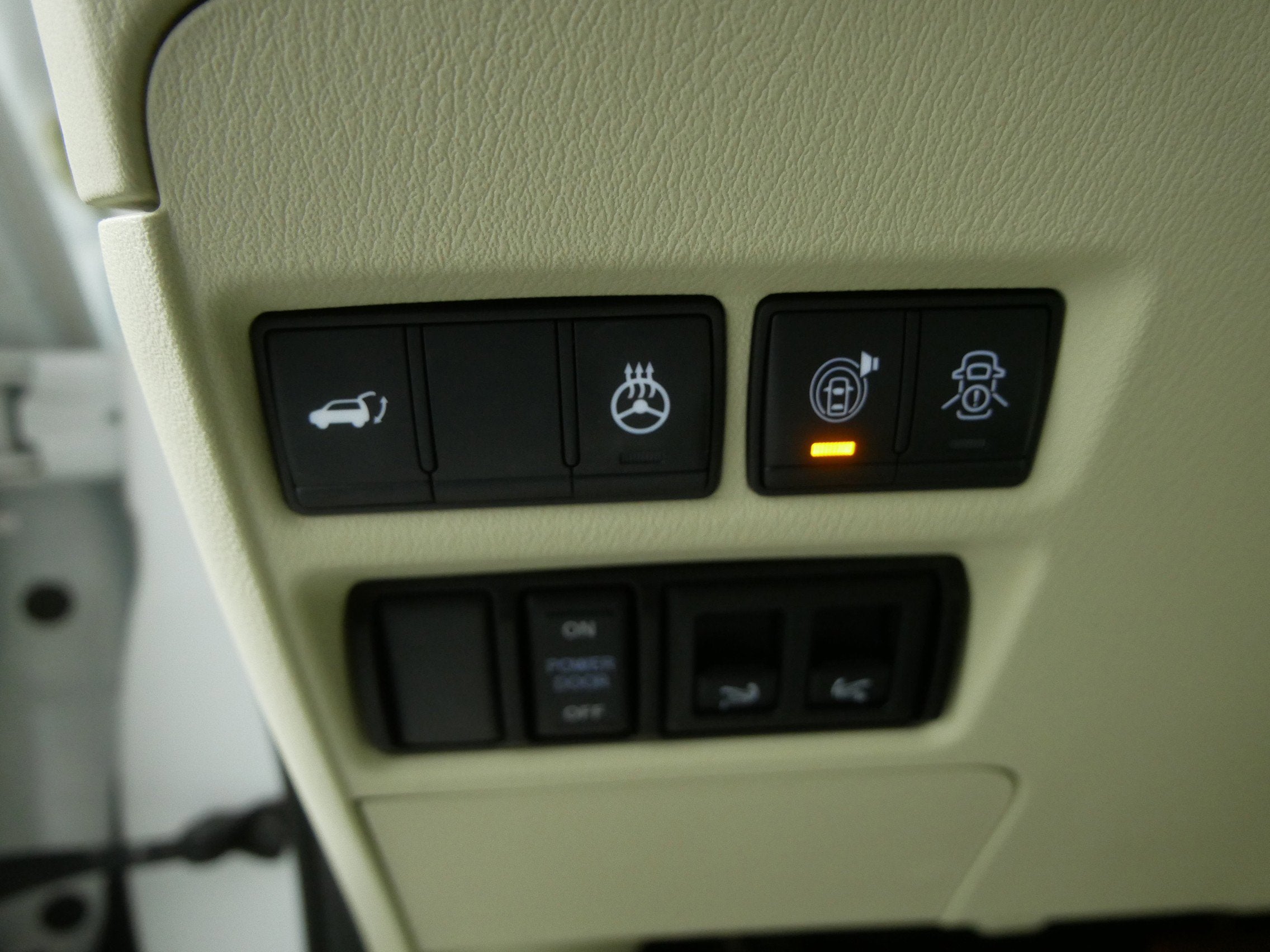 2021 INFINITI QX80 SENSORY