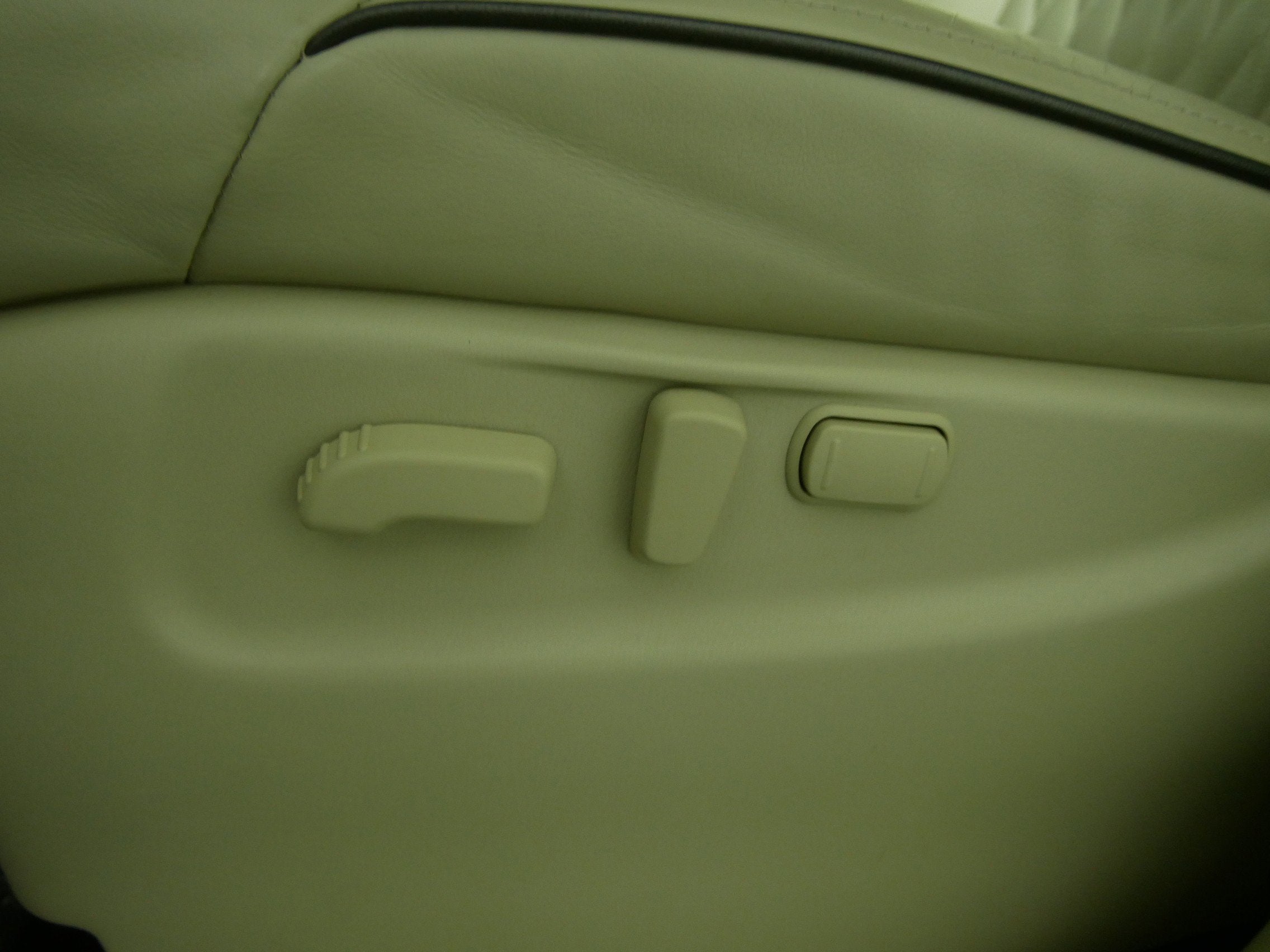 2021 INFINITI QX80 SENSORY