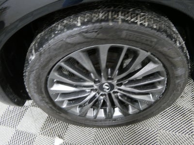 2023 INFINITI QX80 SENSORY