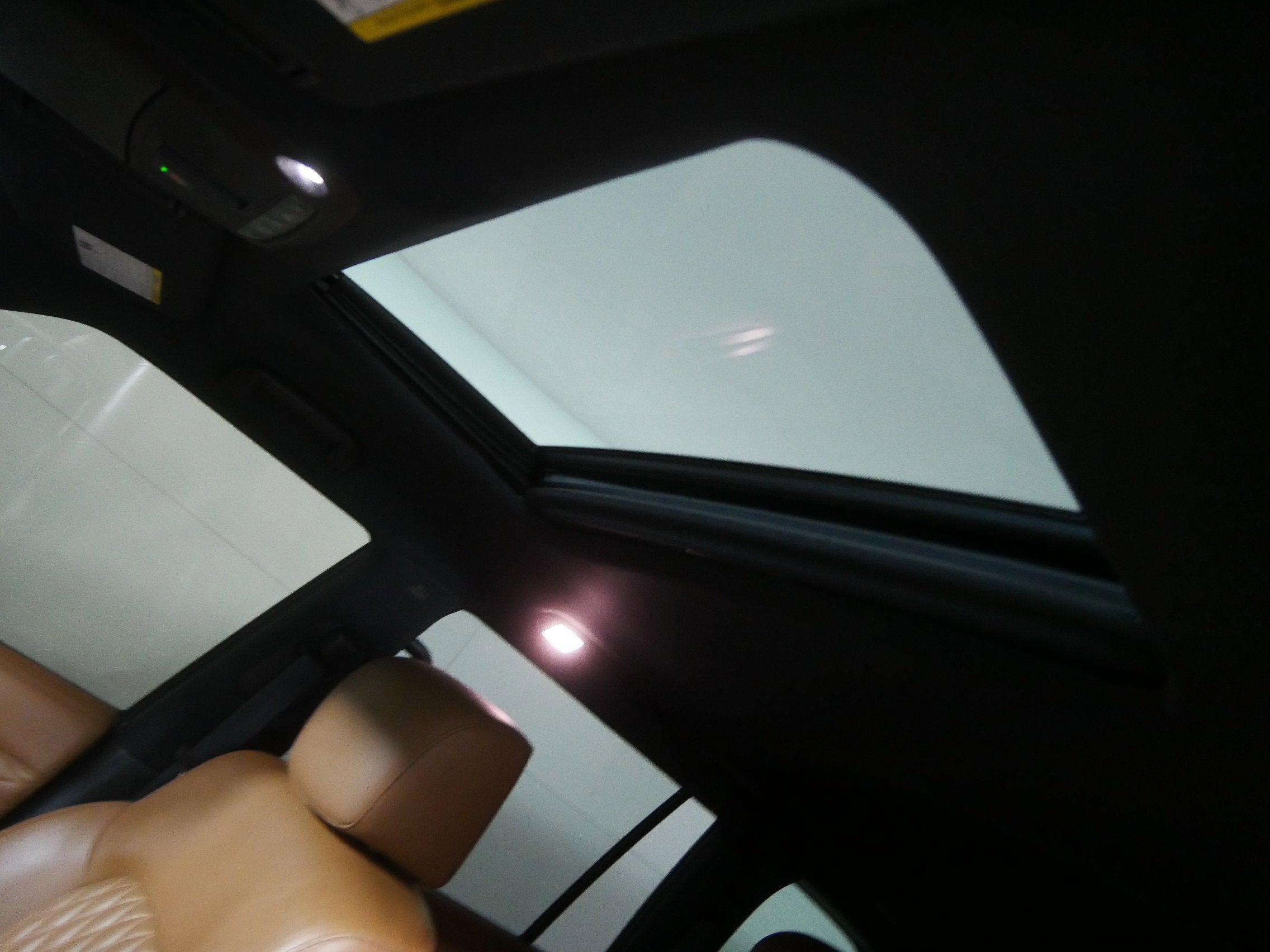 2023 INFINITI QX80 SENSORY