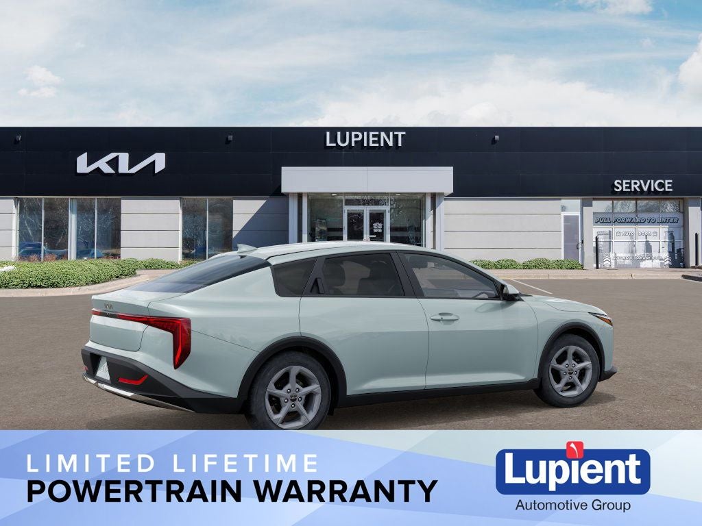 2025 Kia K4 LXS