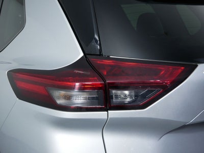 2023 Nissan Rogue SL Premium