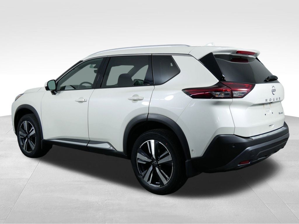 2023 Nissan Rogue SL Premium Package