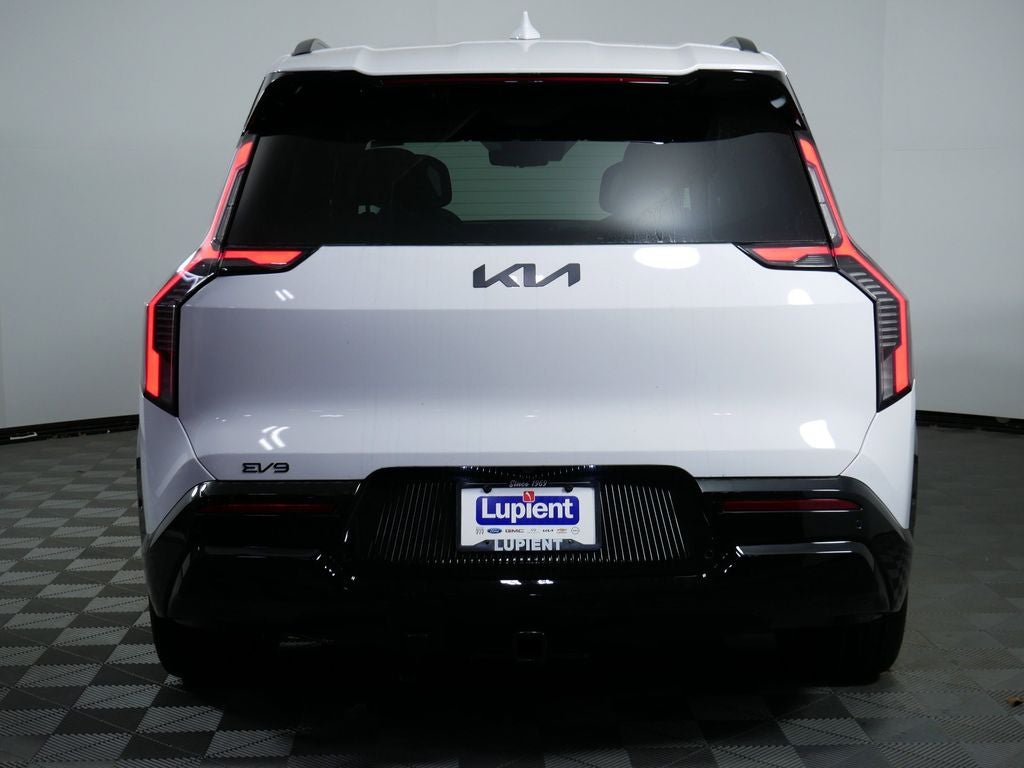 2026 Kia EV9 Land