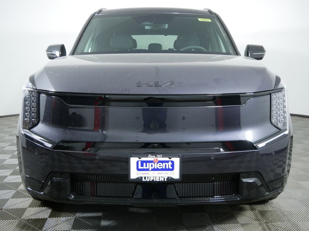2026 Kia EV9 Land