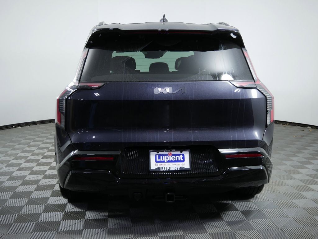 2026 Kia EV9 Land