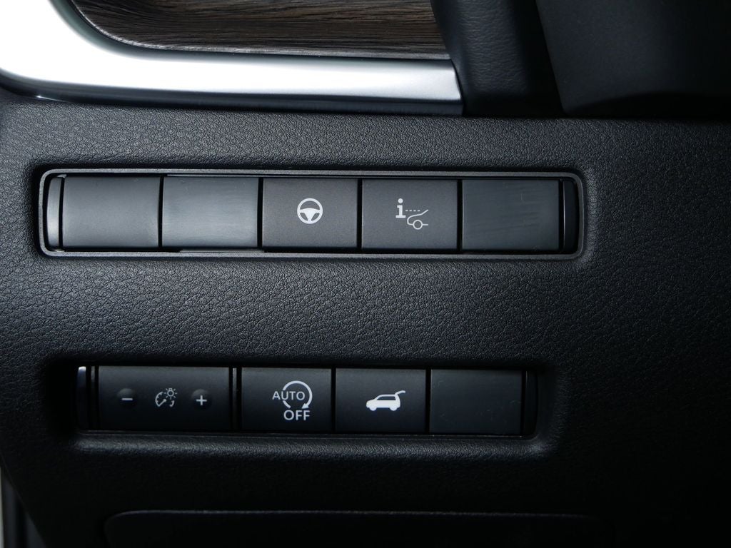 2025 Nissan Rogue Platinum