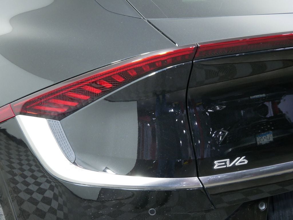 2023 Kia EV6 Wind