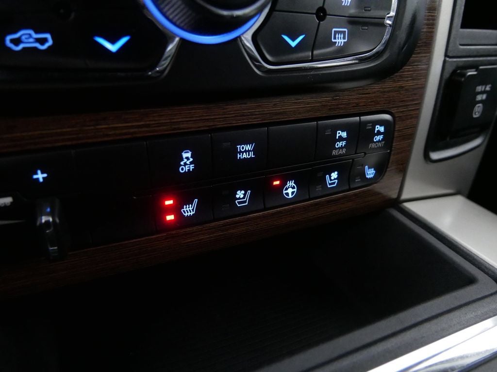 2018 RAM 1500 Laramie