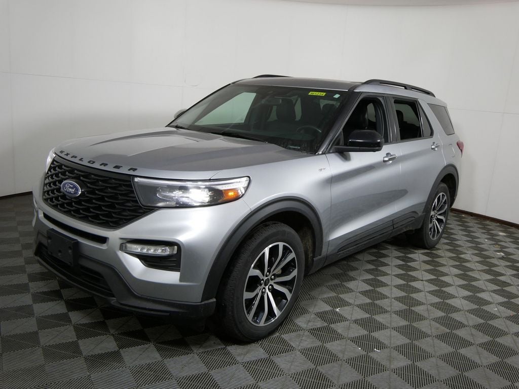 2023 Ford Explorer ST-Line