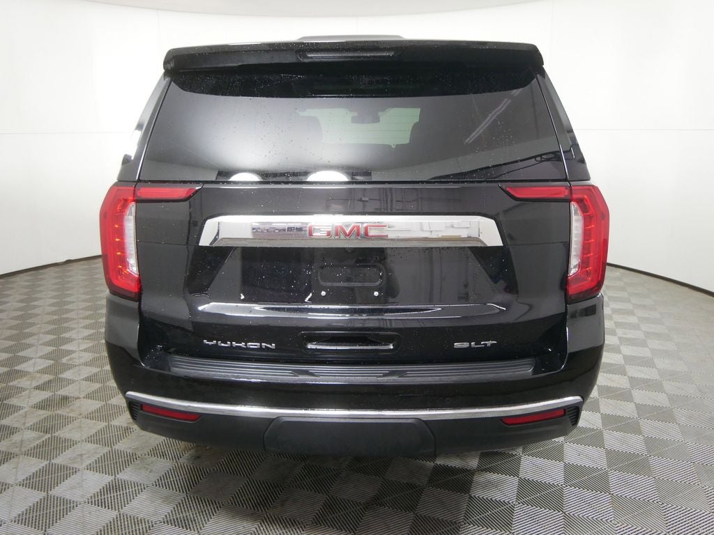2023 GMC Yukon SLT