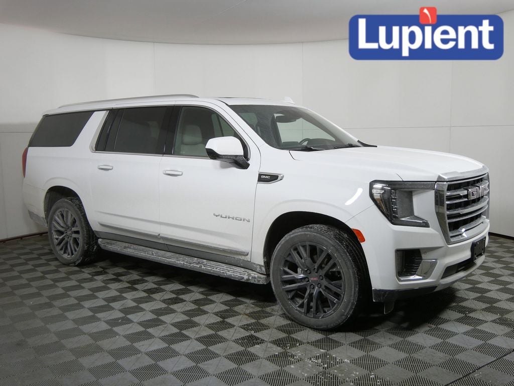 2023 GMC Yukon XL SLT