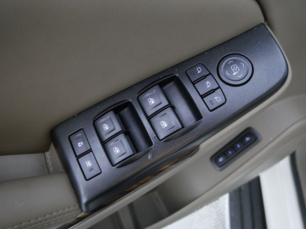 2015 GMC Yukon XL SLT 1500