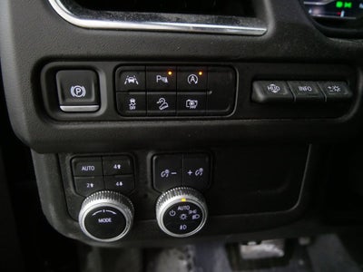 2024 GMC Yukon XL AT4