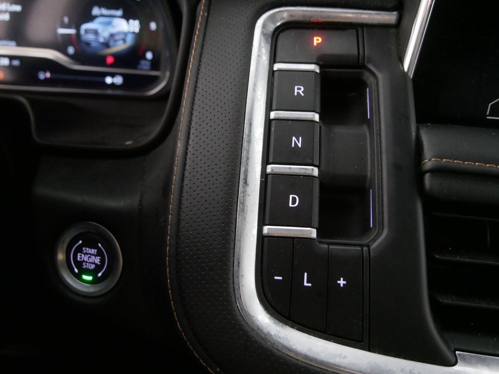 2024 GMC Yukon XL AT4