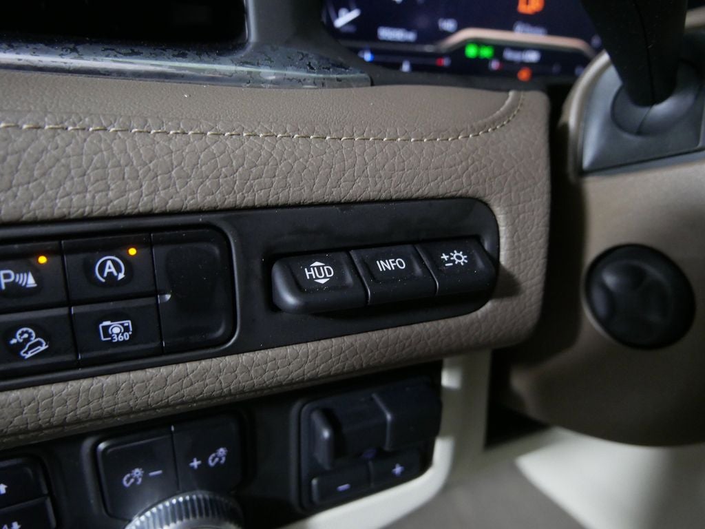 2023 GMC Yukon XL Denali