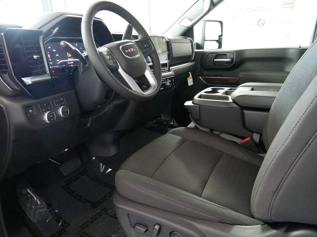 2025 GMC Sierra 2500HD SLE