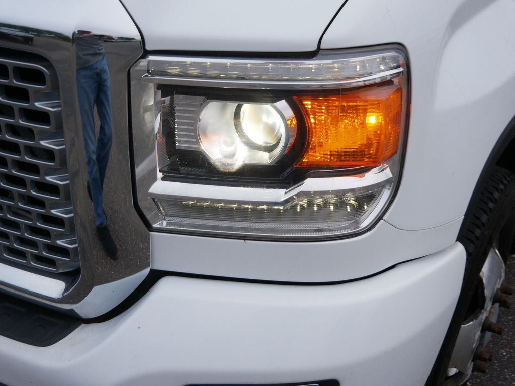 2017 GMC Sierra 3500HD Denali