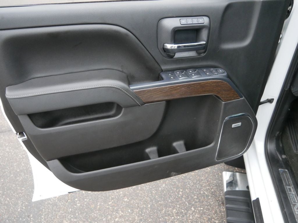 2017 GMC Sierra 3500HD Denali