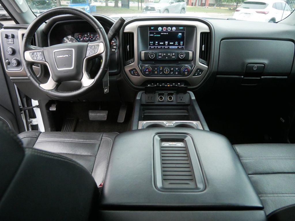 2017 GMC Sierra 3500HD Denali