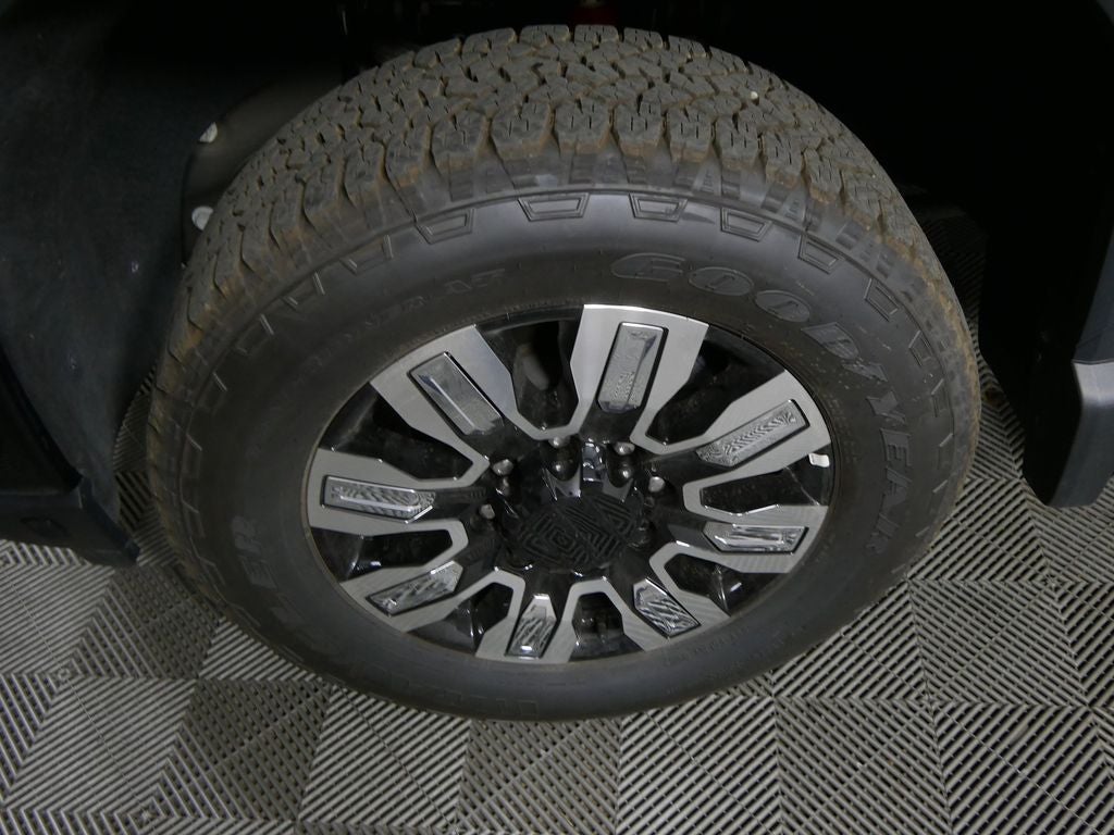 2023 GMC Sierra 2500HD Denali