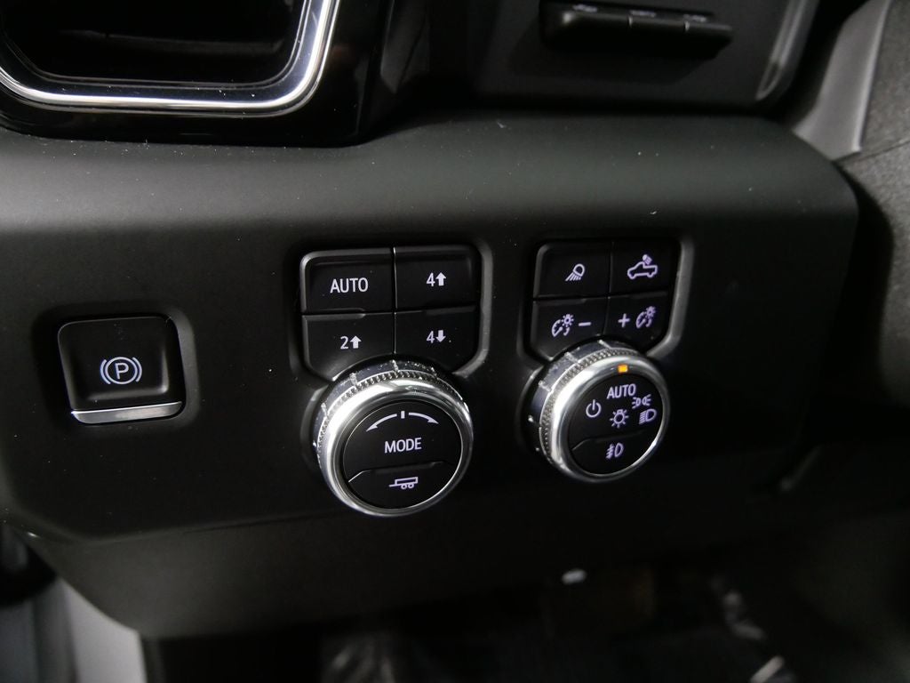 2024 GMC Sierra 3500HD Denali