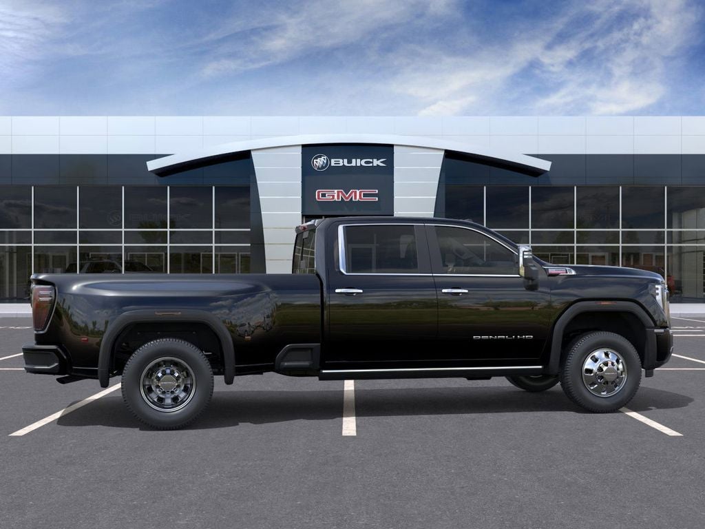 2026 GMC Sierra 3500HD Denali