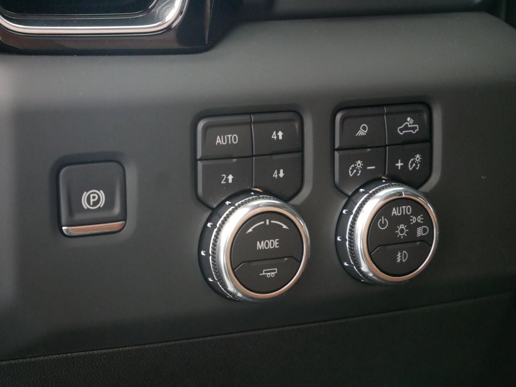 2025 GMC Sierra 3500HD Denali Ultimate