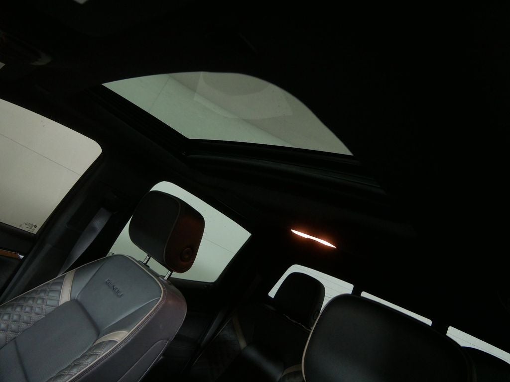 2023 GMC Canyon Denali