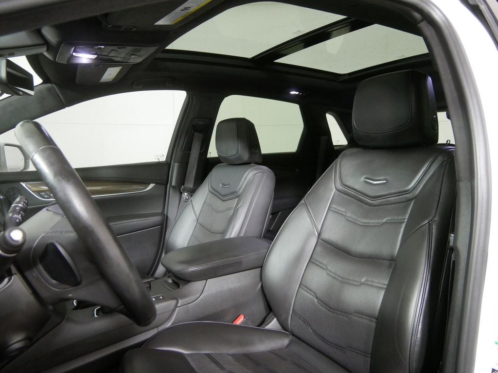 2019 Cadillac XT5 Platinum