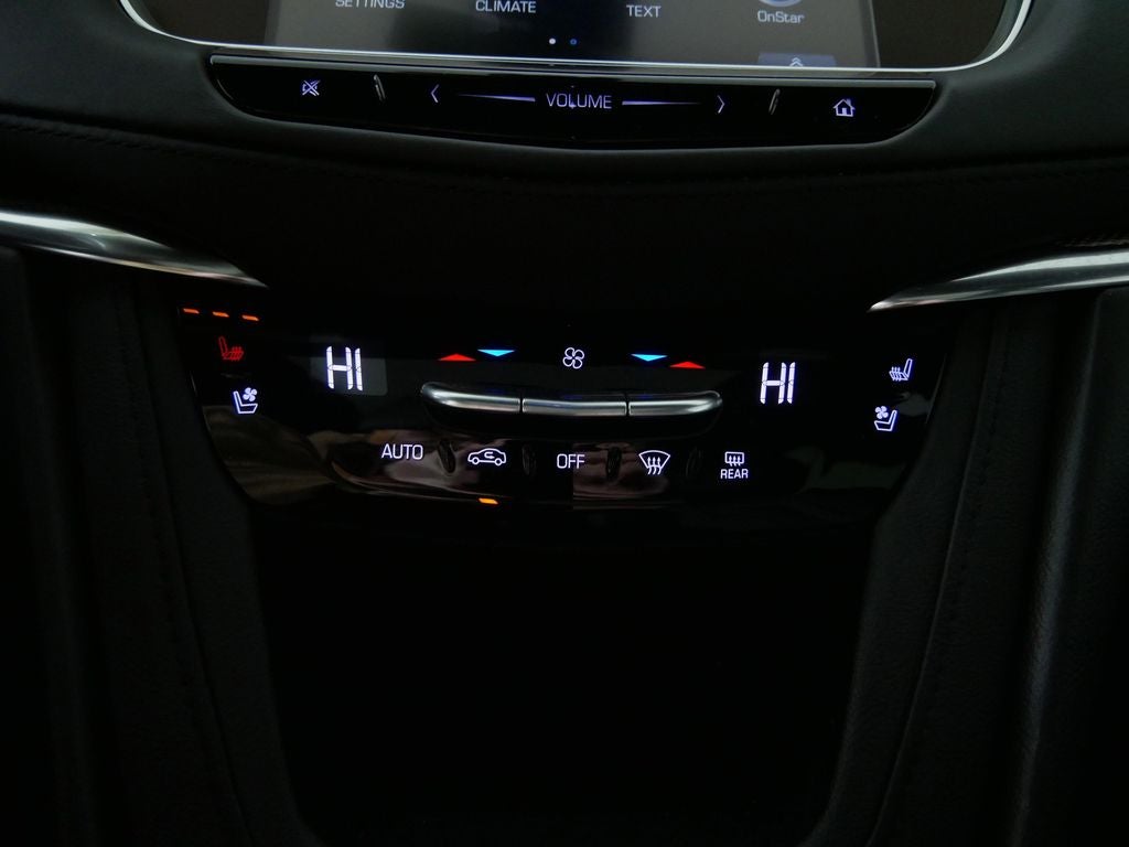 2019 Cadillac XT5 Platinum