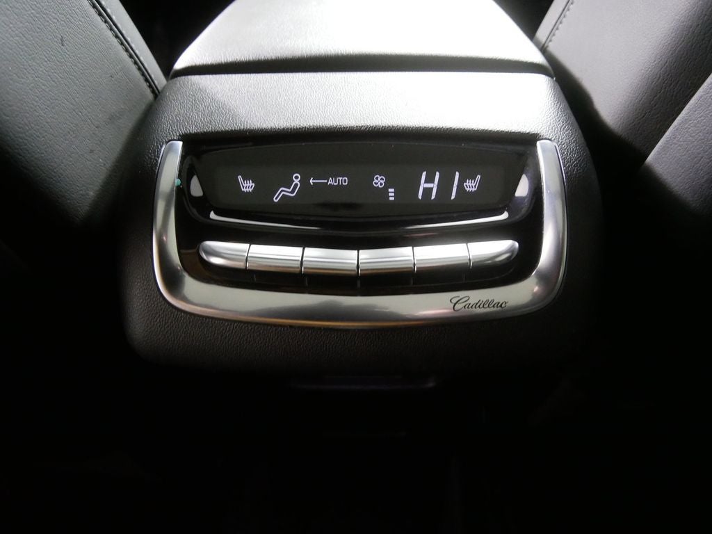 2023 Cadillac XT6 Sport