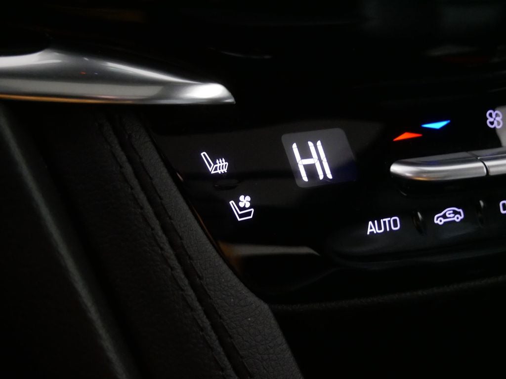 2023 Cadillac XT6 Sport