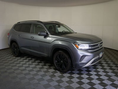 2022 Volkswagen Atlas 3.6L V6 SE w/Technology
