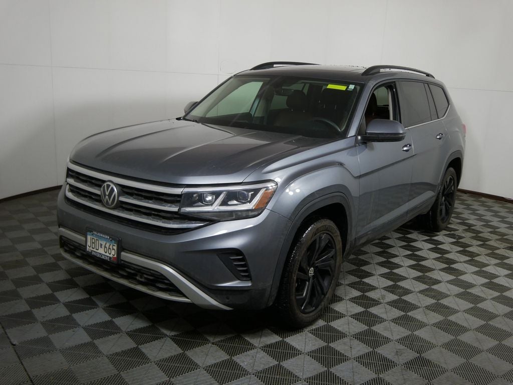 2022 Volkswagen Atlas 3.6L V6 SE w/Technology