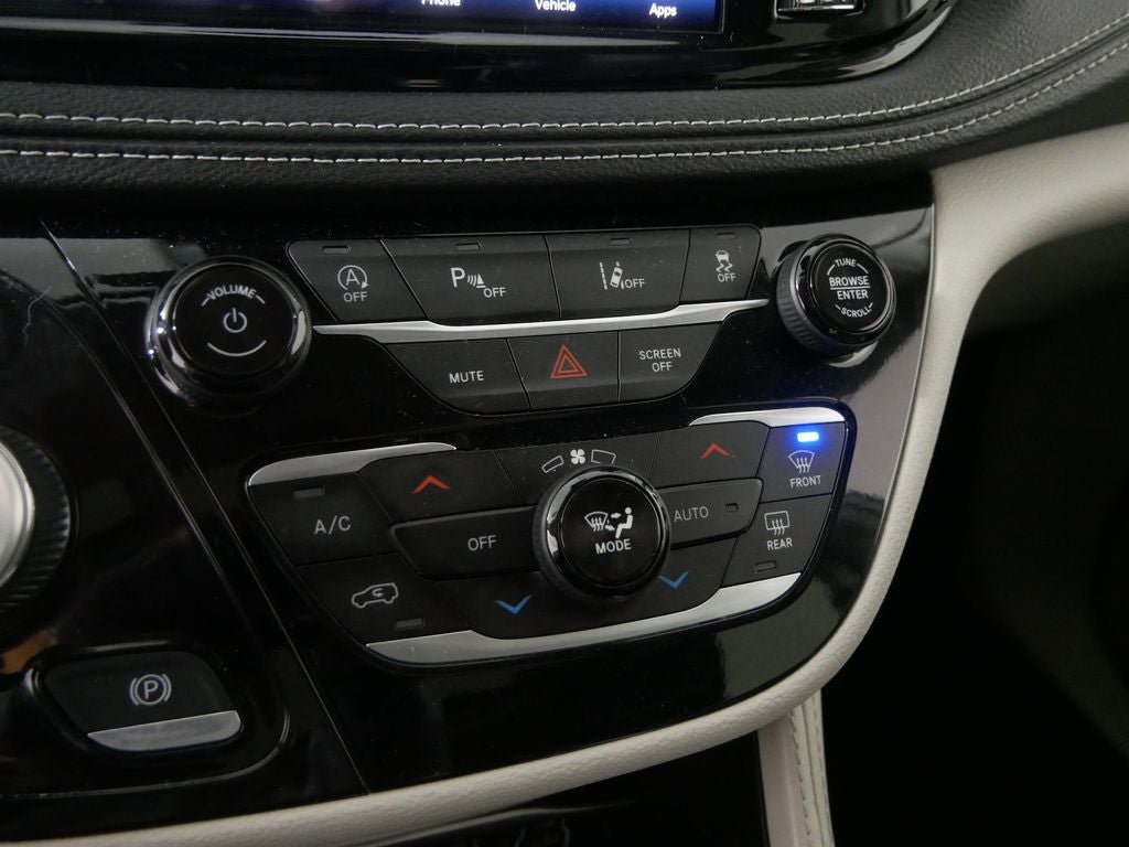 2024 Chrysler Pacifica Limited