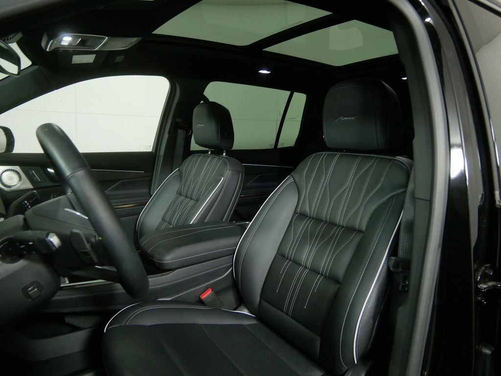 2025 Buick Enclave Avenir