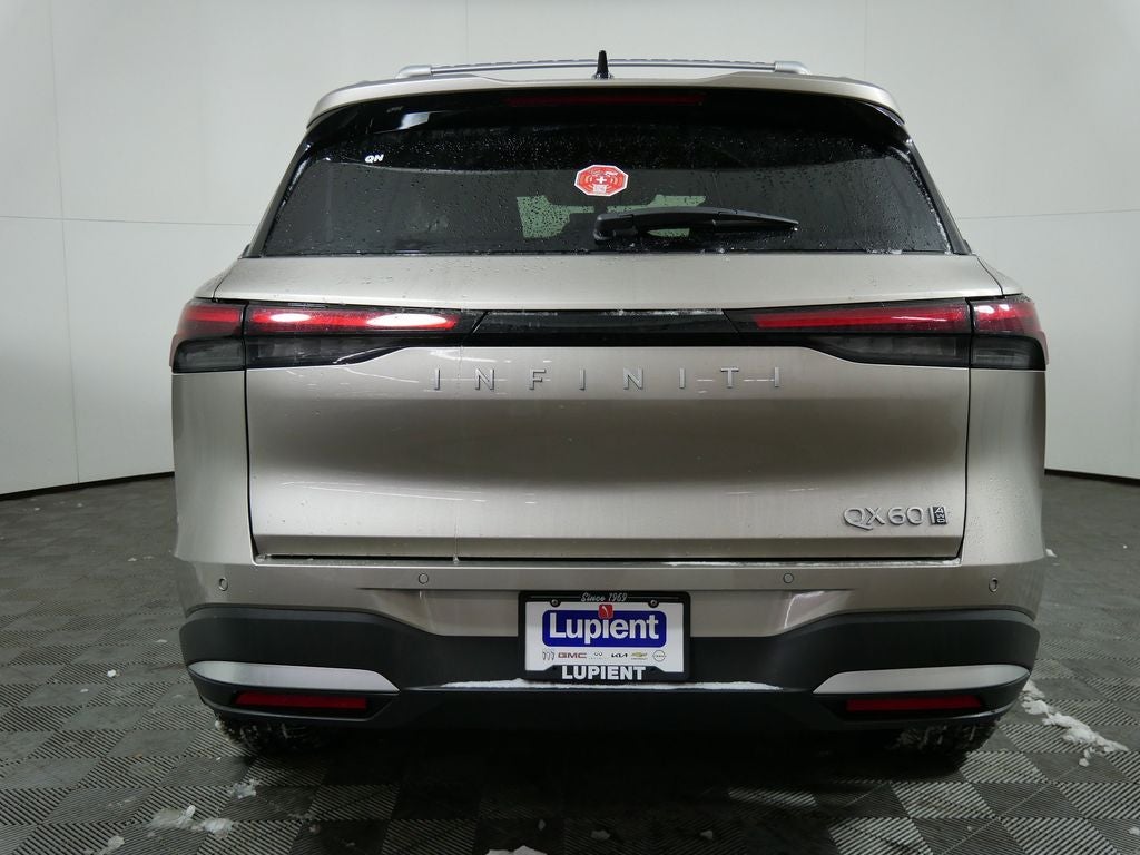 2026 INFINITI QX60 LUXE