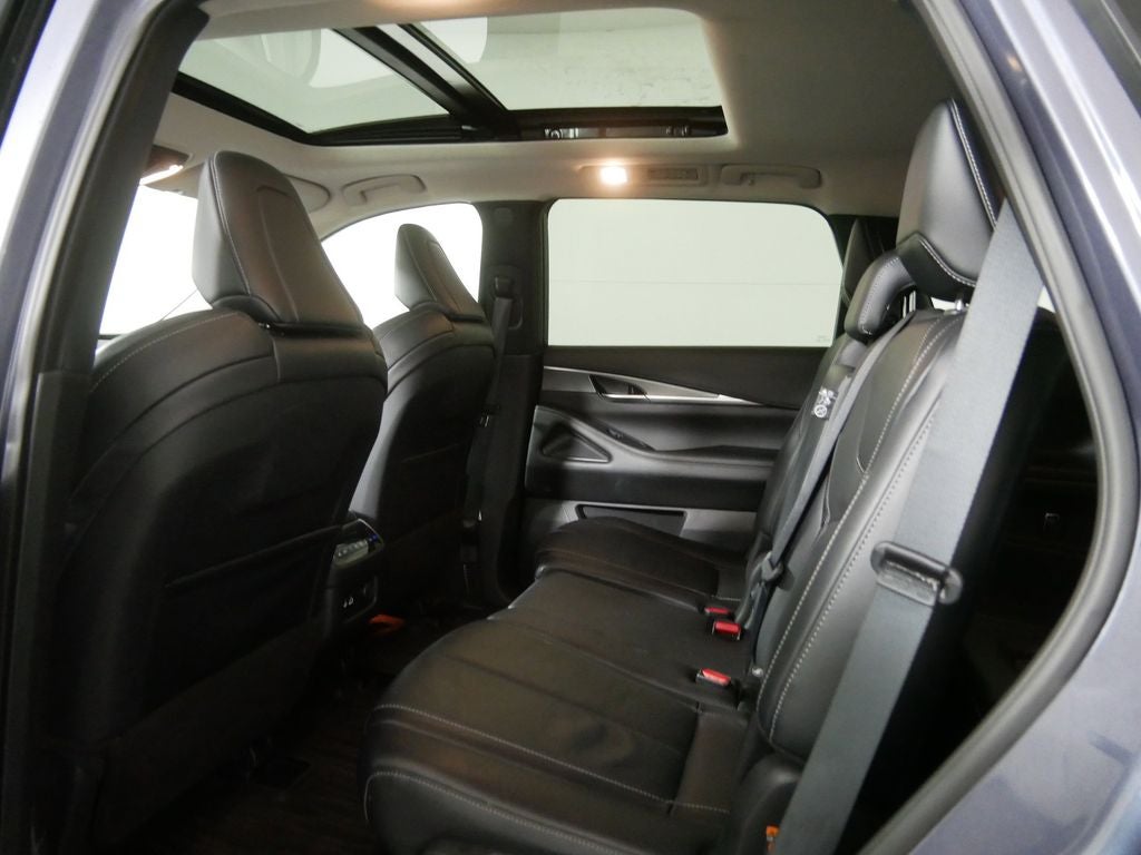 2024 INFINITI QX60 LUXE