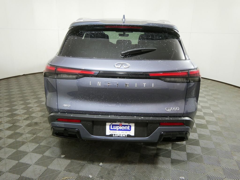 2024 INFINITI QX60 LUXE