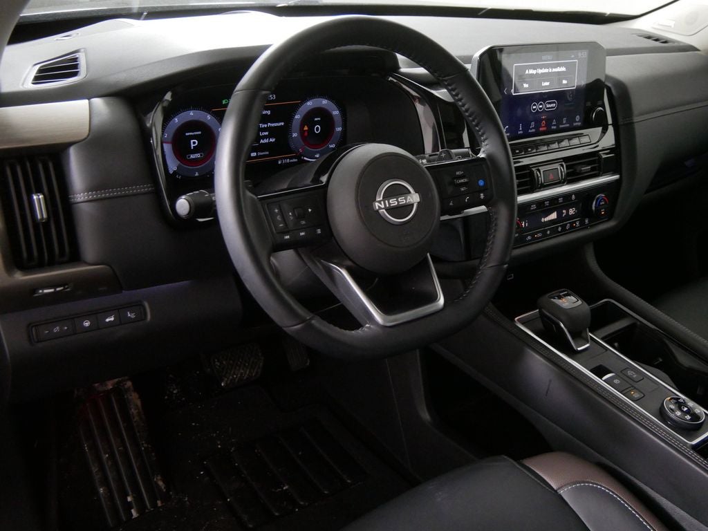 2024 Nissan Pathfinder Platinum
