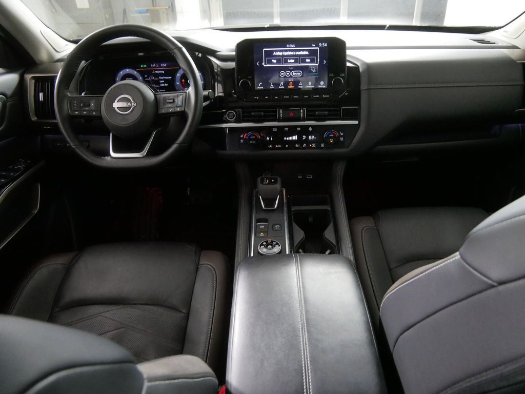 2024 Nissan Pathfinder Platinum