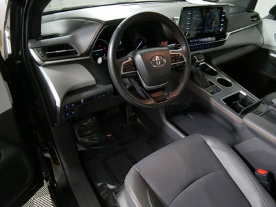 2024 Toyota Sienna XSE