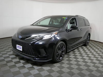 2024 Toyota Sienna XSE