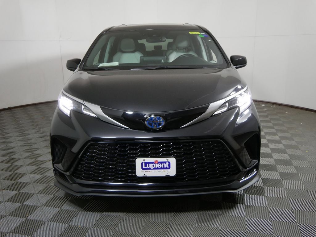 2024 Toyota Sienna XSE
