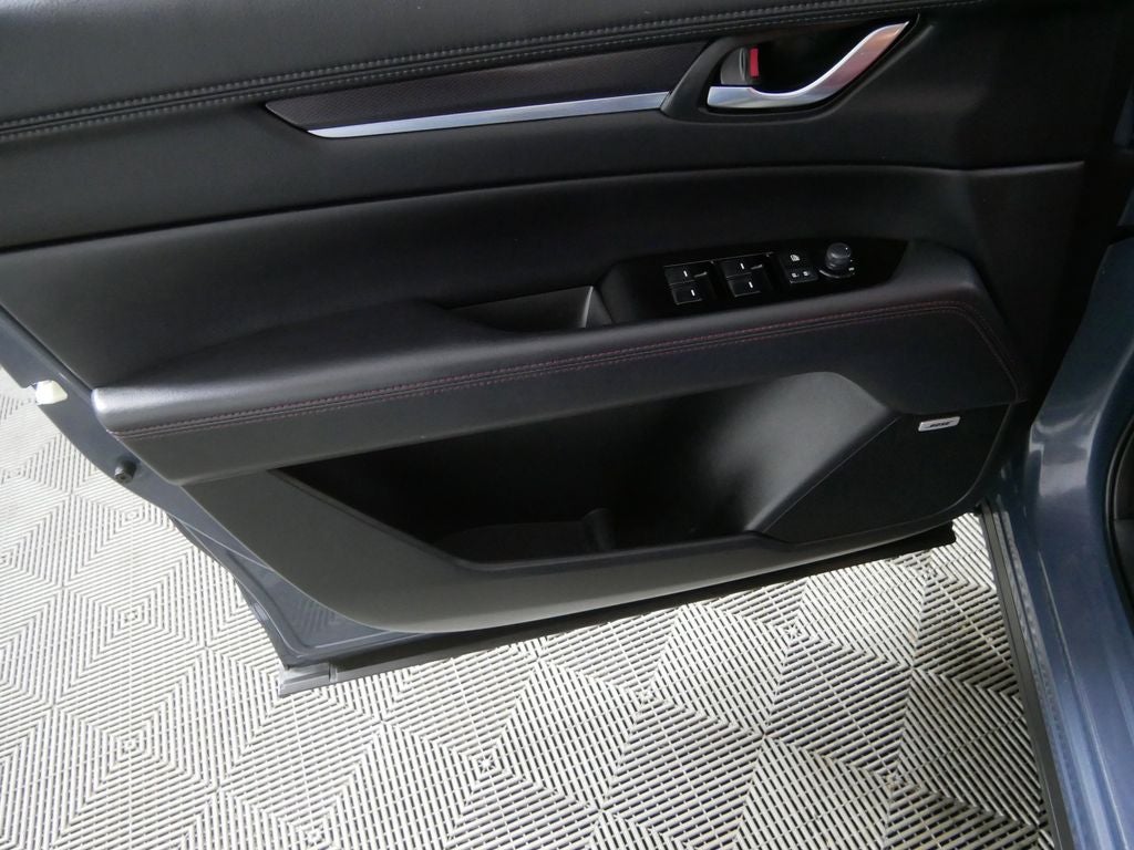 2021 Mazda Mazda CX-5 Carbon Edition