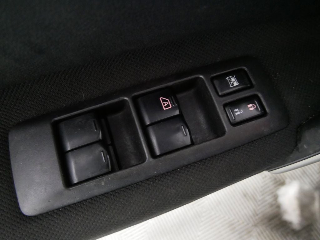 2011 Nissan Rogue SV